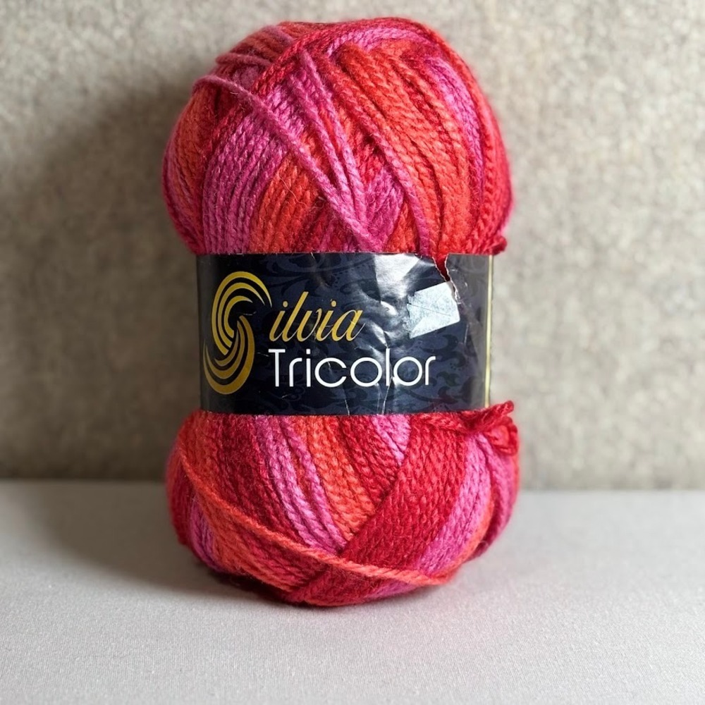 Itessa Silvia Tricolor Yarn 100g Pink Red Orange 100% Acrylic Variegated